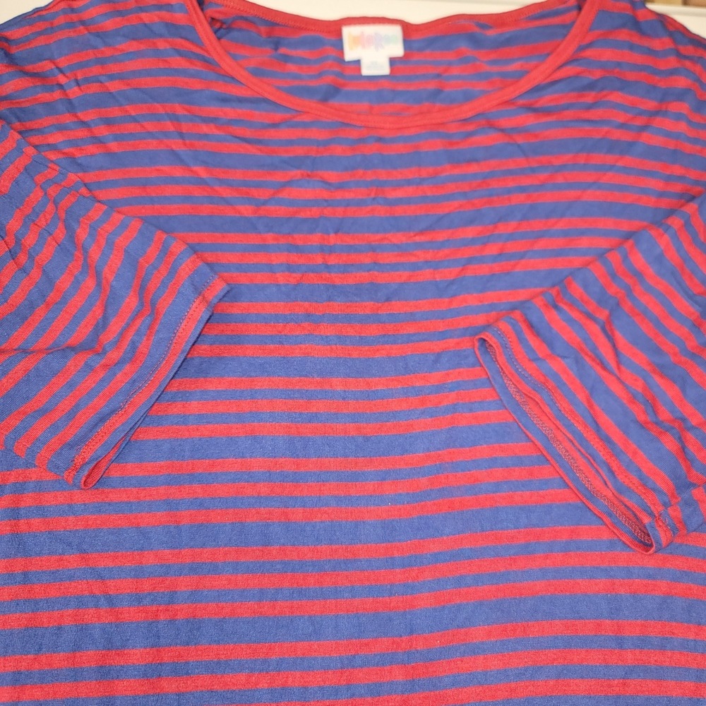 LuLaRoe XL Red and Blue Striped‎ Short Sleeve Top Casual Comfortable Soft